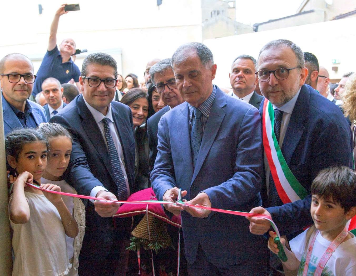 taglio nastro museo