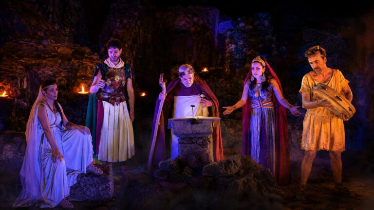 a - I protagonisti dell'Eneide che sarà rappresentata nella Villa Romana del Casale di Piazza Armerina