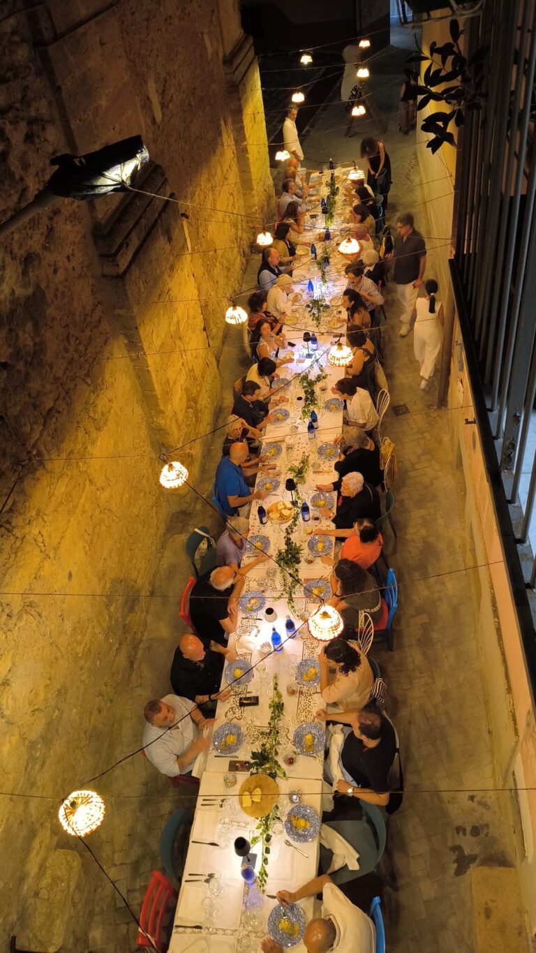 cena per strada ferragosto1