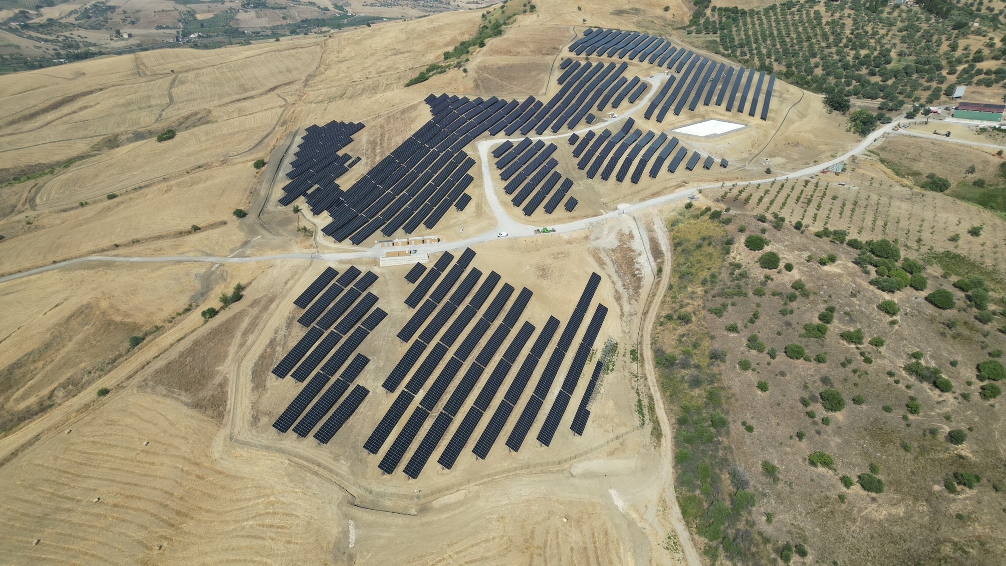 Impianto agrivoltaico avanzato Enna, Italy 2026