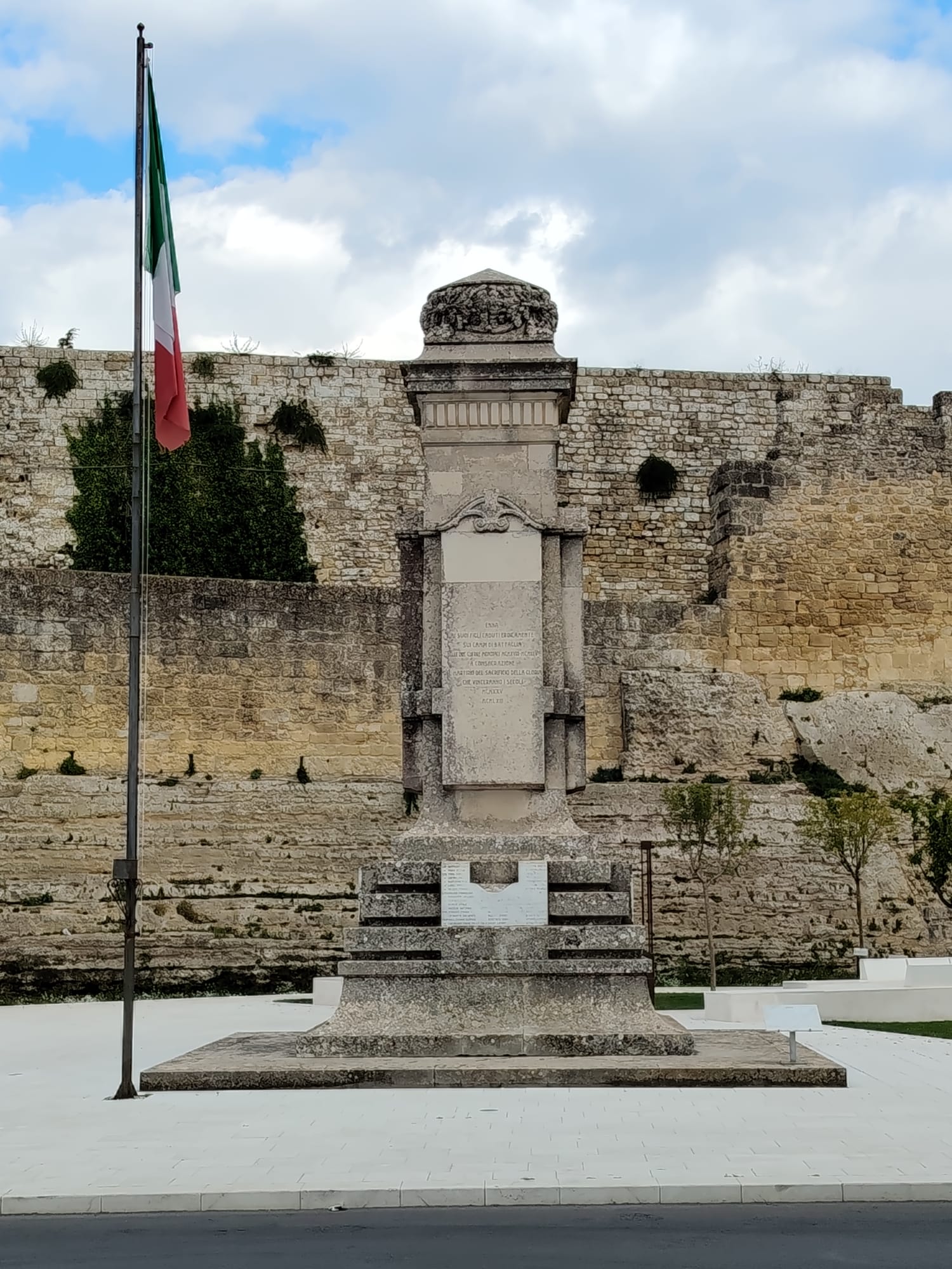 monumento